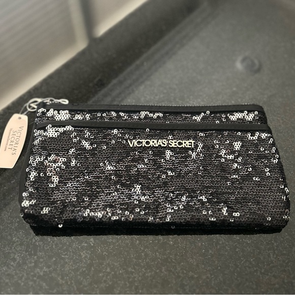 NWT Limited Edition Victoria Secret Sequin Clutch - Picture 2 of 8
